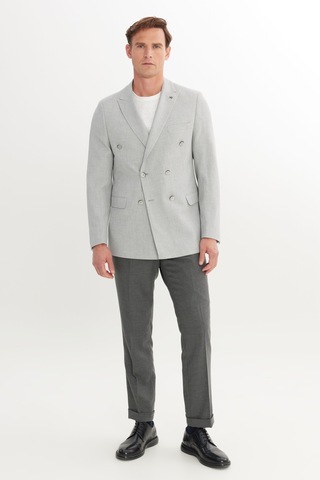 AC&Co / Altınyıldız Classics Erkek Grı Slim Fit Dar Kesim Kırlangıç Yaka Armürlü Kapak Cepli Kruvaze Ceket Grı