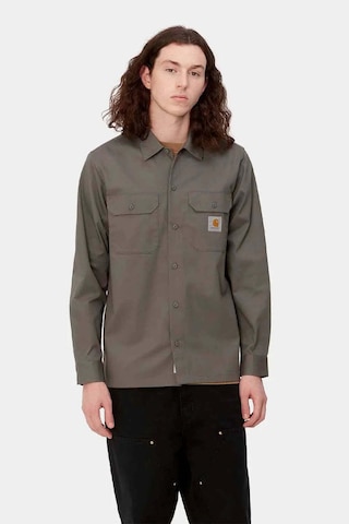 Carhartt Wıp L/s Master Shirt: 1960'lar Amerikan Servis Istasyonu Tarzında Şık Ve Fonksiyonel Gömlek Kahverengi Xl