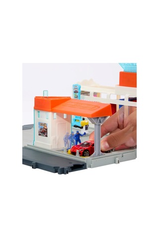 Matchbox Aksiyon Sürücüleri Süper Oto Yıkama Oyun Seti HNJ54