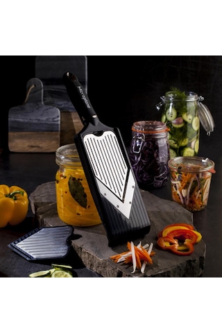 Microplane Julienne Özellikli V-Doğrayıcı