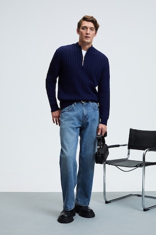 IVAR Erkek Yarım Fermuarlı Dik Yakalı Saç Örgü Desenli Triko Lacivert Kazak