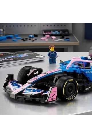 C55024w Cada 2025 Alpine F1 300 Parça Block Oyuncak