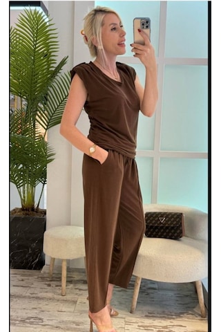 Kadın Vatkalı Düşük Kol Rahat Kesim İkili Takım Kahve