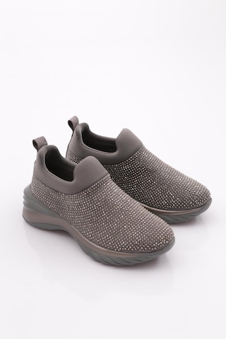 Dgn 730 Kadin Kalin Taban Bağcikli Sneaker Ayakkabi 730-2239-R7512 Gri