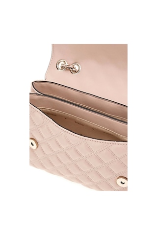 Guess Kadın Giully Kapitoneli Çapraz Çanta Pembe