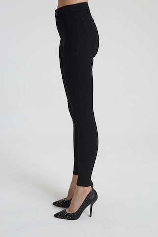 Janıe Siyah Yüksek Bel Önü Cepsiz Jegging Jean Pantolon C 4520-042