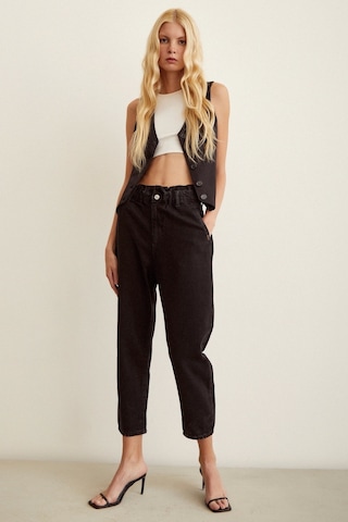 Never More Beli Lastikli Mom Jean Siyah