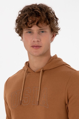 U.S. Polo Assn. Erkek Regular Fit Kapüşonlu Camel Basic Sweatshirt 50315663-VR233