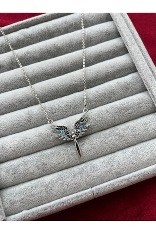 Gümüş Renk Mikail Meleği Kanatlı Karışık Renkli Taşlı Zirkon Kolye Gümüş