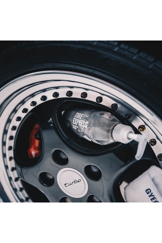 Gyeon Q²m Tire Express Lastik Parlatıcı 400 ML