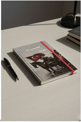 2026 Atatürk Ajanda Premium Sert Kapak Özel Baskı 17x24 Cm Lastikli Ajanda Atatürk Kapaklı Gümüş Gri Ofs907ata