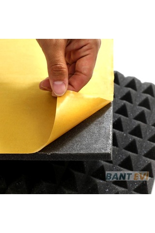 Akustik Piramit Sünger 100x100cm Yapışkanlı Ses Yalıtım Süngeri