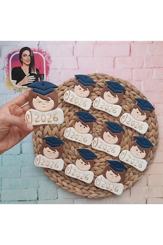 Kız Ve Erkek Karışık Mezuniyet Kep Ve Diplomalı Model Butik Kurabiye - 20 Adet