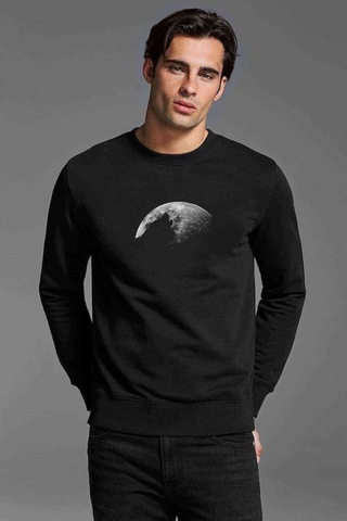 Kurt Dolun Ay Baskılı Siyah Erkek Sweatshirt