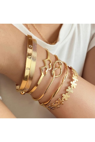 Fosenze Altın Renkli, Ayarı Uçan, Çok Katlı Stackable Bilezik Seti 6 Adet - Kalp, Düğüm, Çiçek Ve "love" Desenleriyle Zengin Tasarım Altın