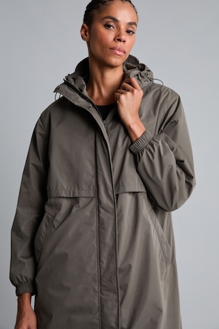 Defacto Regular Fit Kapüşonlu Fermuarlı Su Geçirmez Parka H0407ax26wnkh521 Haki-kh521
