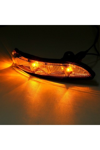 Dinosaurs Mercedes W211 W221 07-11 Için Araba Sağ Kapı Ayna Dönüş Sinyali Işık