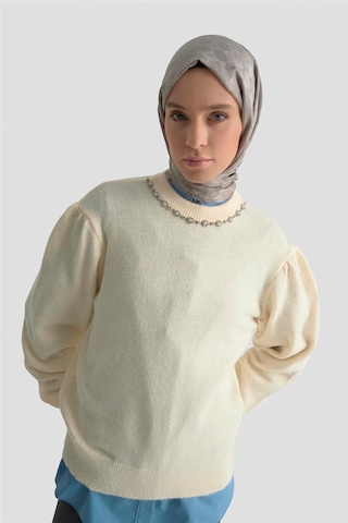 Armine Yakası İnci Detaylı Kazak 25kd6008 Ekru Ekru