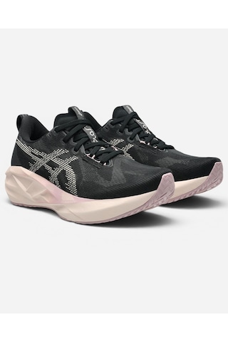 Asics Novablast 5 Kadın Siyah Koşu Ayakkabısı 1012b765-003