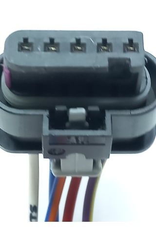 Fıat Egea Arka Stop Lambası Soketi 6 Kablolu 6k029