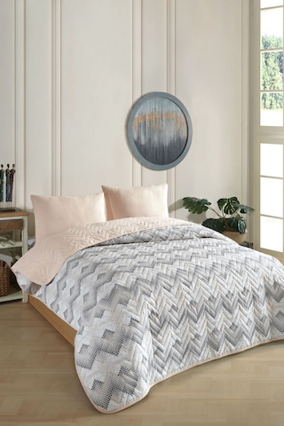 Tek Kişilik Desenli Kapitone Çift Taraflı Renkli Pike Yatak Örtüsü Takımı 160x230 Cm Çarşafsız Bej