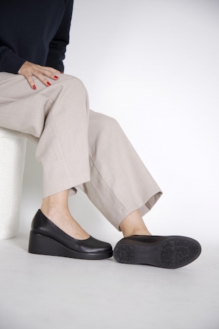 215551114-1 Siyah Deri Napa Kadın Topuklu Ayakkabı Siyah