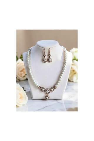 Kristal Taşlı Papatya Figür İnci Kolye Ve İnci Küpe Seti Beyaz 75278527