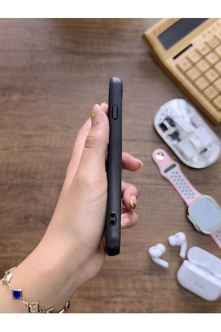 Apple iPhone 7 Uyumlu Premium Deri Dokulu Darbelere Karşı Dayanıklı Nazal Silikon Kılıf Siyah