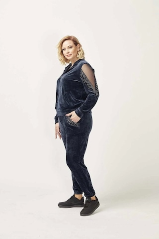 1950 Kolları Taşlı Tam Kalıp Tarz Kadife Büyük Beden Eşofman Takım Lacivert Lacivert