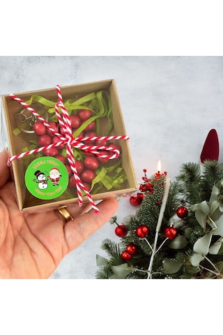 Yılbaşı -yeni Yıl Hediyesi Kutulu Kırmızı Ahşap Yıldız Anahtarlık 1 Adet