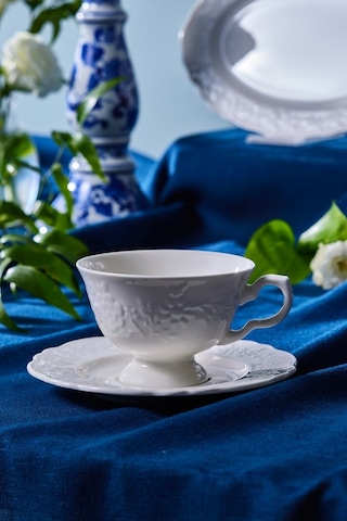 Karaca Beatrice Çay Fincanı Ve Tabağı 200 Ml Beyaz