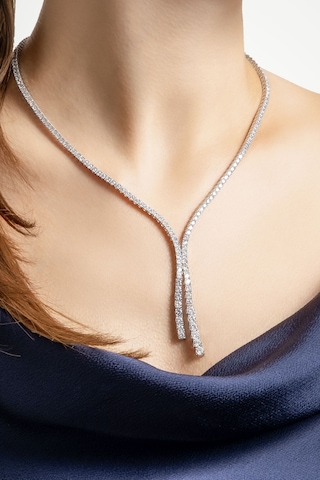 Davet Şıklığı 18 Ayar Beyaz Altın Kaplama Gümüş Su Yolu Gerdanlık Beyaz