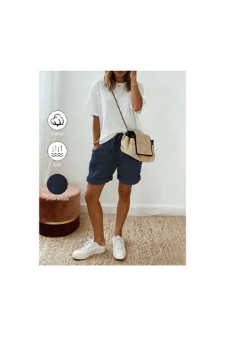 Cool Tarz Kadın 3lü Set Siyah Lacivert Beyaz Beli Lastikli Cepli Rahat Kesim Yazlık Şort Beyaz - Siyah - Lacivert Beyaz - Siyah - Lacivert