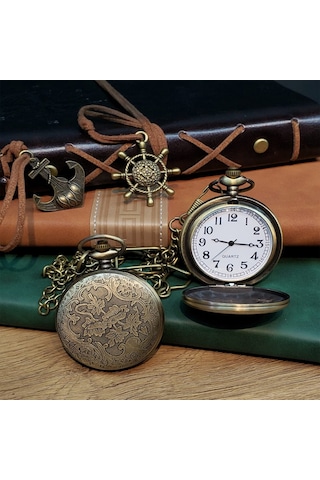 Tren Tasarımlı Köstekli Cep Saati