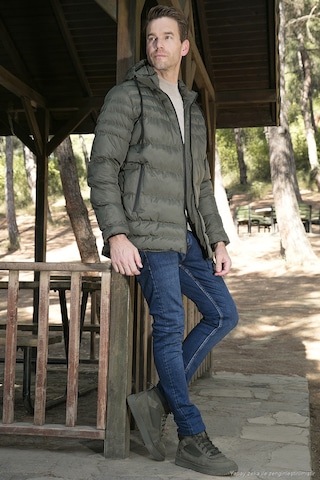 Buratti Su Itici Slim Fit Soğuğa Ve Rüzgara Dayanıklı Kapüşonlu Şişme Erkek Mont 649005 Haki