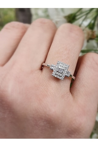Nadias Jewellery Baget Pırlanta Tektaş Yüzük (461051809)