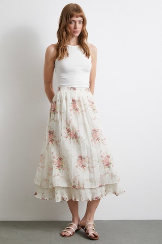 Fırfırlı Piliseli Etek Krem Krem