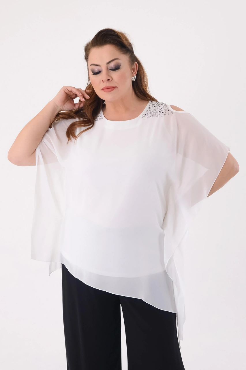 Lilas Xxl Büyük Beden Krem Renkli Asimetrik Kesim Şifon Bluz Beyaz