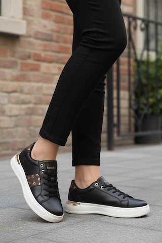 United Colors Of Benetton Siyah Beyaz Bağcıklı Kadın Sneaker Bnı-12132 G Siyah-Beyaz