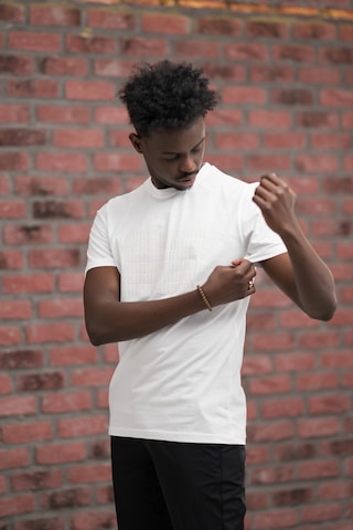 Slim Fit Pamuklu Önü Baskılı Sıfır Yaka T-shirt Beyaz