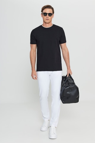 Altınyıldız Classıcs Erkek Sıyah Pamuklu Slim Fit Dar Kesim Polo Yaka Jakarlı Esnek Tişört SIYAH