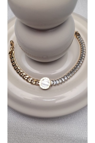 Uzel Çelik Gold Altın Renk Yarım Taşlı, Yarım Kalın Zincir Detaylı, Romen Rakamlı Çelik Bileklik Gold