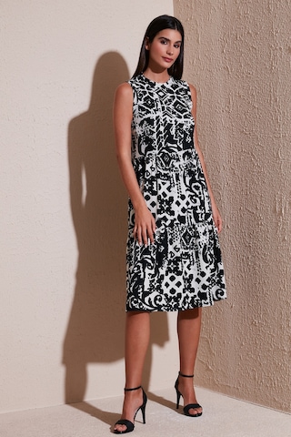 Lela Desenli Regular Fit Kolsuz Bayan Elbise 5865731 Siyah
