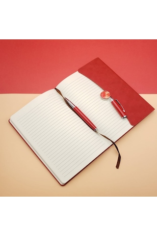Mobgift Düğme Detaylı Tarihsiz Deri Defter Kalem Seti Kırmızı