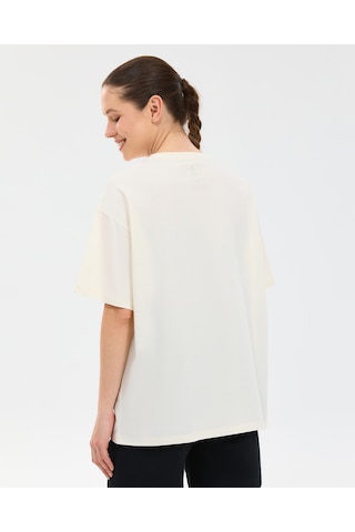 Skechers W Oversize Fit Graphic T-shirt Kadın Beyaz Tshirt S2610063-3855