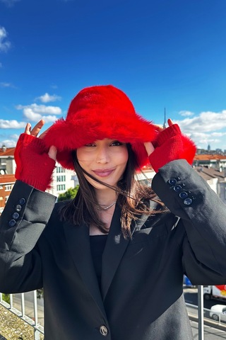 Mollycrush Kadın Kırmızı 2 Li Peluş Bucket Şapka Eldiven Trend Premium Set Kırmızı