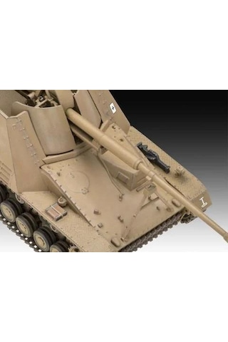 Revell Model Set 1:72 Sd.kfz. 164 Nashorn 03358