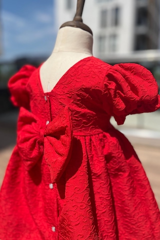 Krep Kabartma Desenli Kız Çocuk Bebek Kırmızı Elbise 001