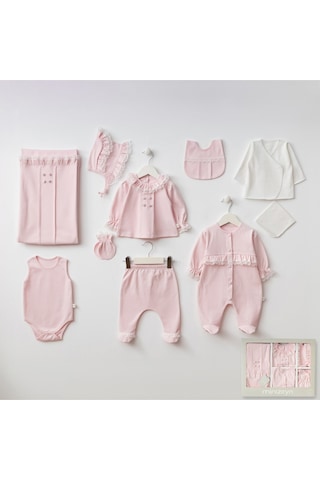 Zeynuko Kız Bebek Fırfırlı Elegant 10'lu Yenidoğan Hastane Çıkışı Zıbın Seti Kutulu Pembe