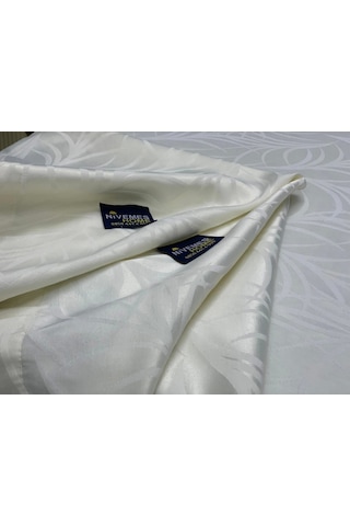 Nivemeshome 140x180 Krem Yaprak Desenli Leke Tutmaz Masa Örtüsü Krem